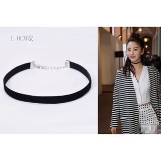Retro Black Pendant Velvet choker Collarbone Chain