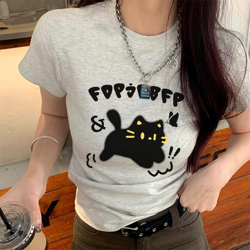 เสื้อยืดแขนสั้นผู้หญิงรุ่นใหม่เสื้อยืดแขนสั้นทรงสลิมฟิต พิมพ์ลายแมวดำ เสื้อคอกลมลำลอง สำหรับผู้หญิง