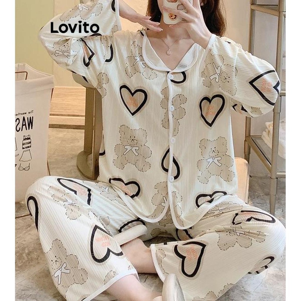 Lovito ชุดเซ็ทชุดนอนผู้หญิง แต่งขอบสีตัดกัน แต่งกระดุมหน้า ลายสัตว์ สไตล์ลำลอง LNE40297
