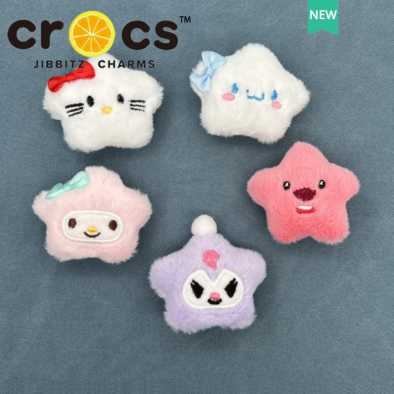 Jibbitz crocs charms รองเท ้ าหัวเข ็ มขัดรองเท ้ าอุปกรณ ์ เสริมน ่ ารักสนุกการ ์ ตูน Plush KT แมวแฟชั ่ นรองเท ้ าอุปกรณ ์ เสริม