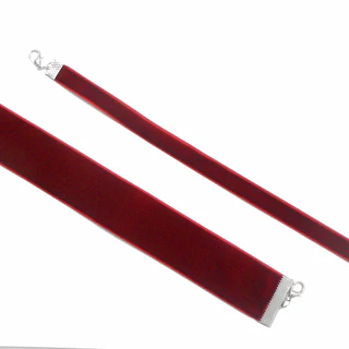 สร้อยคอมินิมอลสั้น ออกแบบลายกํามะหยี่สีดำและแดง พร้อมโซ่สไตล์กระดูกไหปลาร้าสำหรับผู้หญิง