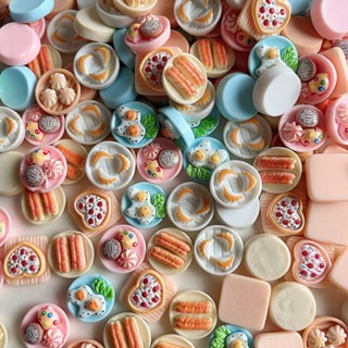 [100 ชิ้นในสต็อก] ไข่ดาวอาหารเช้าจิ๋ว, ขนมปังทอด, ขนมปังนึ่ง…