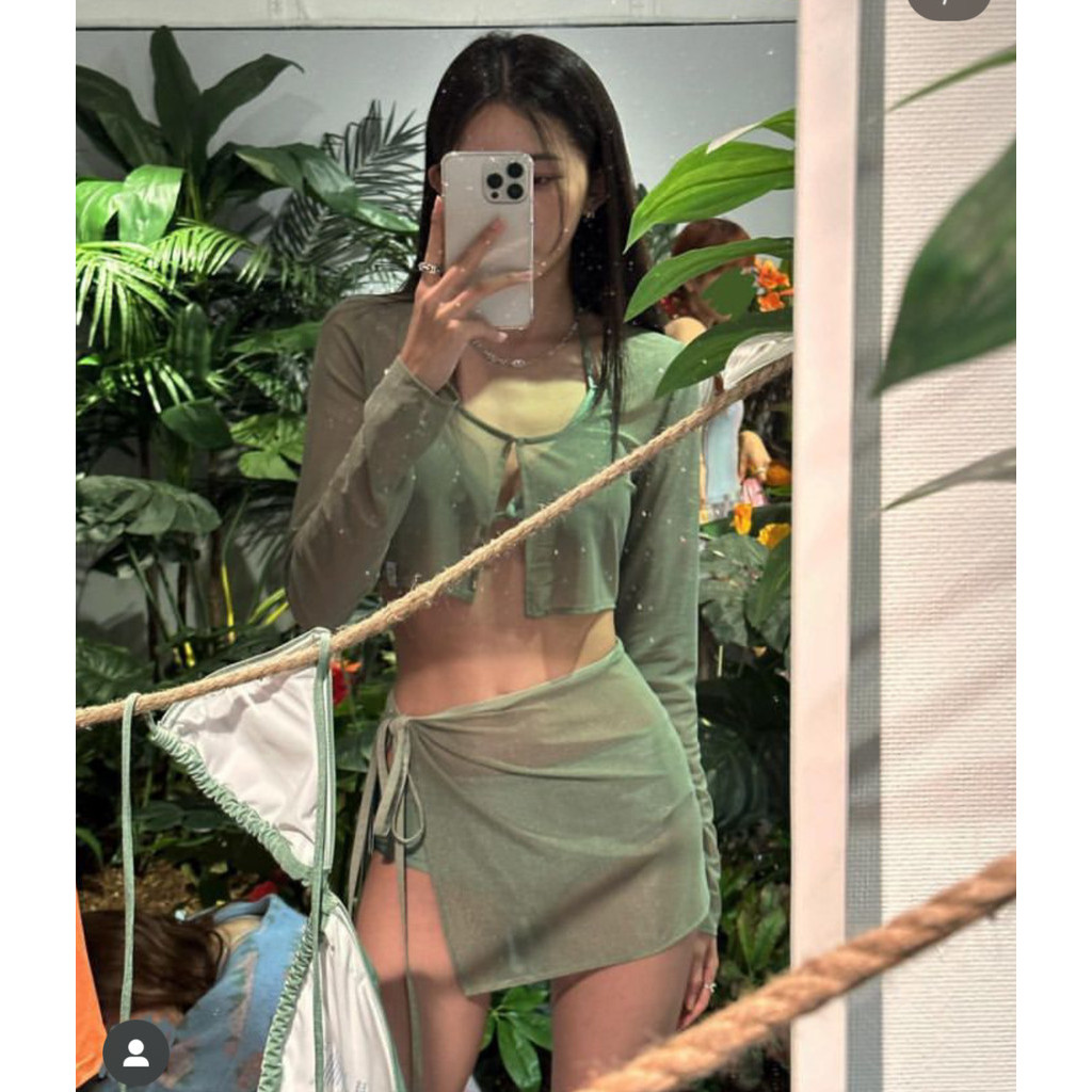 Gwenny M-XL ผู้หญิง 4 ชิ้นบิกินี่ลูกไม้แขนยาวเซ็กซี่สีเขียวชุดว่ายน้ำสไตล์เกาหลี