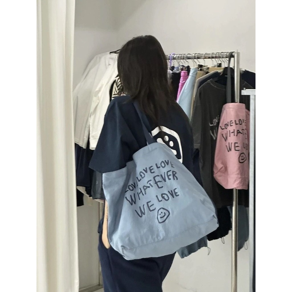 คลังสินค้าพร้อม 2024 เวอร์ชั่นเกาหลีสไตล์ใหม่ ooowl Tote Bag กระเป๋าสะพายตัวอักษร Daily Commuter Bag