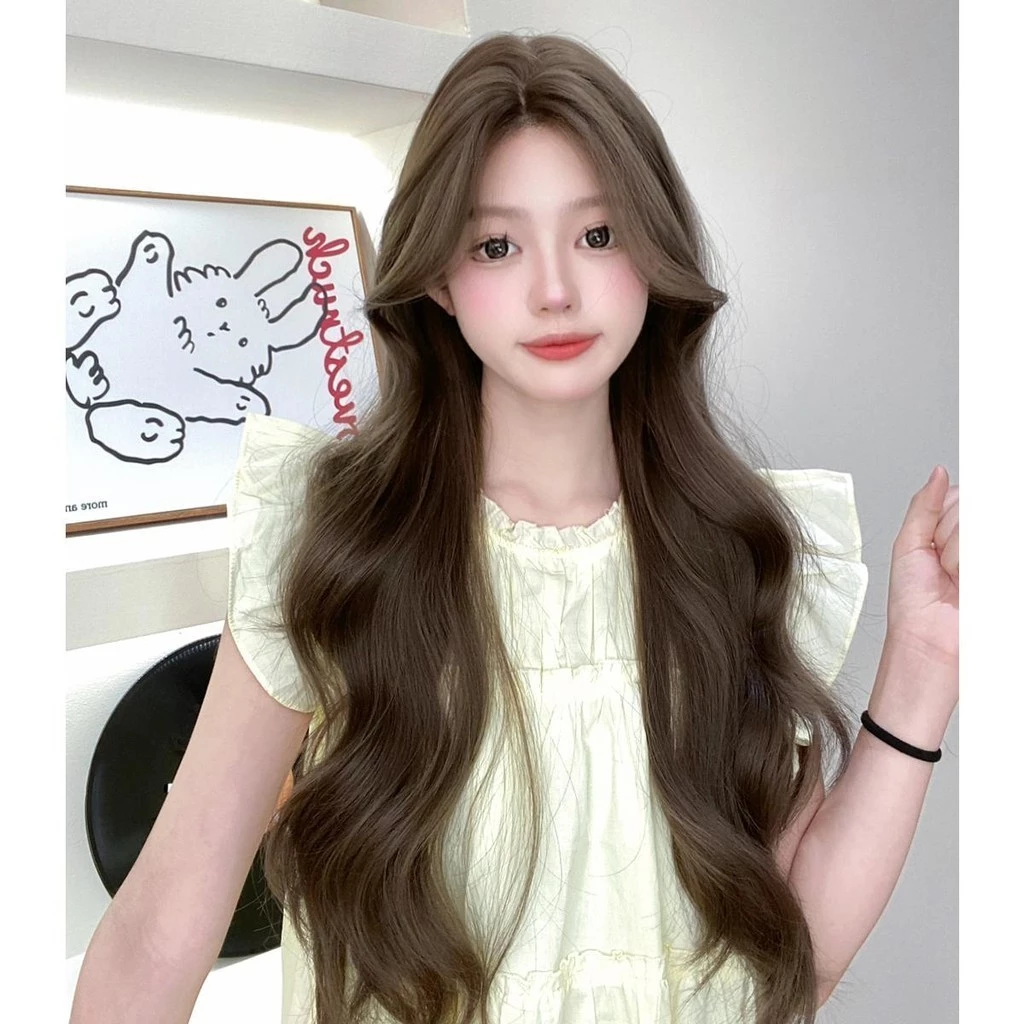 วิกผมลอนกึ่งทอมือสีน้ำตาลหม่นเขียวประกายเทา ไม่มีหน้าม้า (ยาว 73 cm) *รุ่นที่ 5 นวัตกรรมใหม่ล่าสุด* GDS Wigs