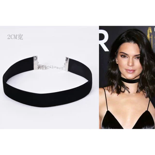 Retro Black Pendant Velvet choker Collarbone Chain