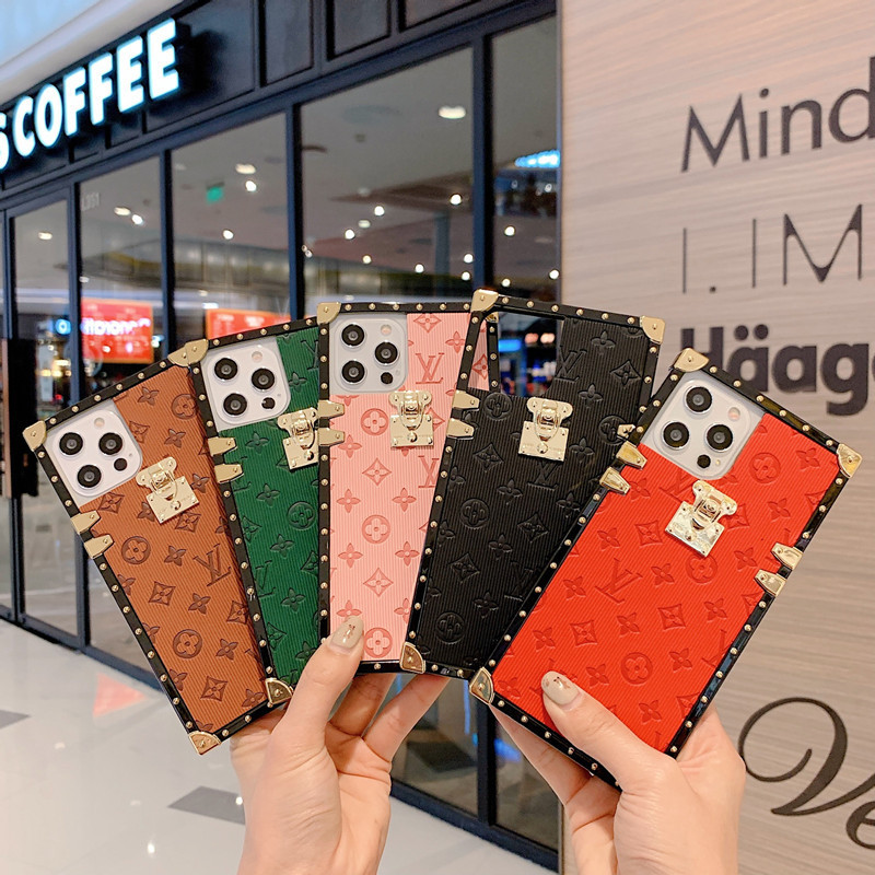ปลอกสําหรับ iPhone 17 16 15 14 13 12 11 Pro Max 17 Air 13 Mini XS Max XR SE2 i8 i7 i6 Plus แบรนด์แฟชั่นหรูหราฝาครอบกันกระแทก