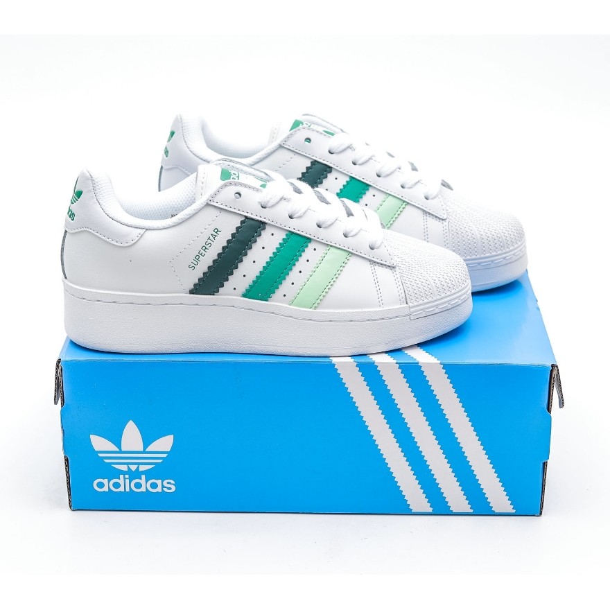 รองเท้าผ้าใบ Adidas Originals Superstar XLG สีขาว Collegiate Green IF9121