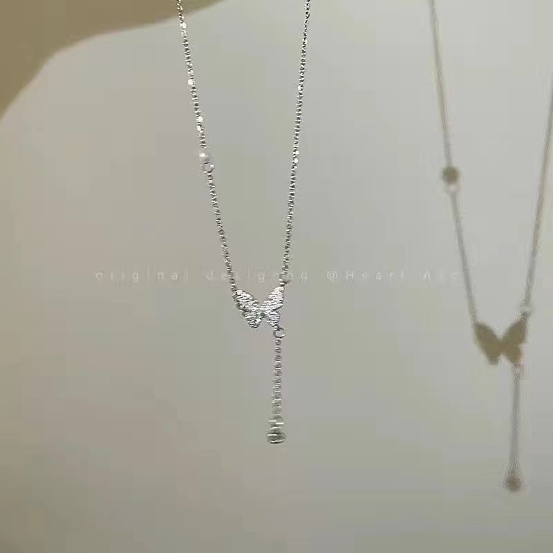 สร้อยคอผู้หญิงหรูหรา High-End Niche Design Clavicle CHAIN Bowknot ins นักเรียนอินเทรนด์สร้อยคอเหล็กไ