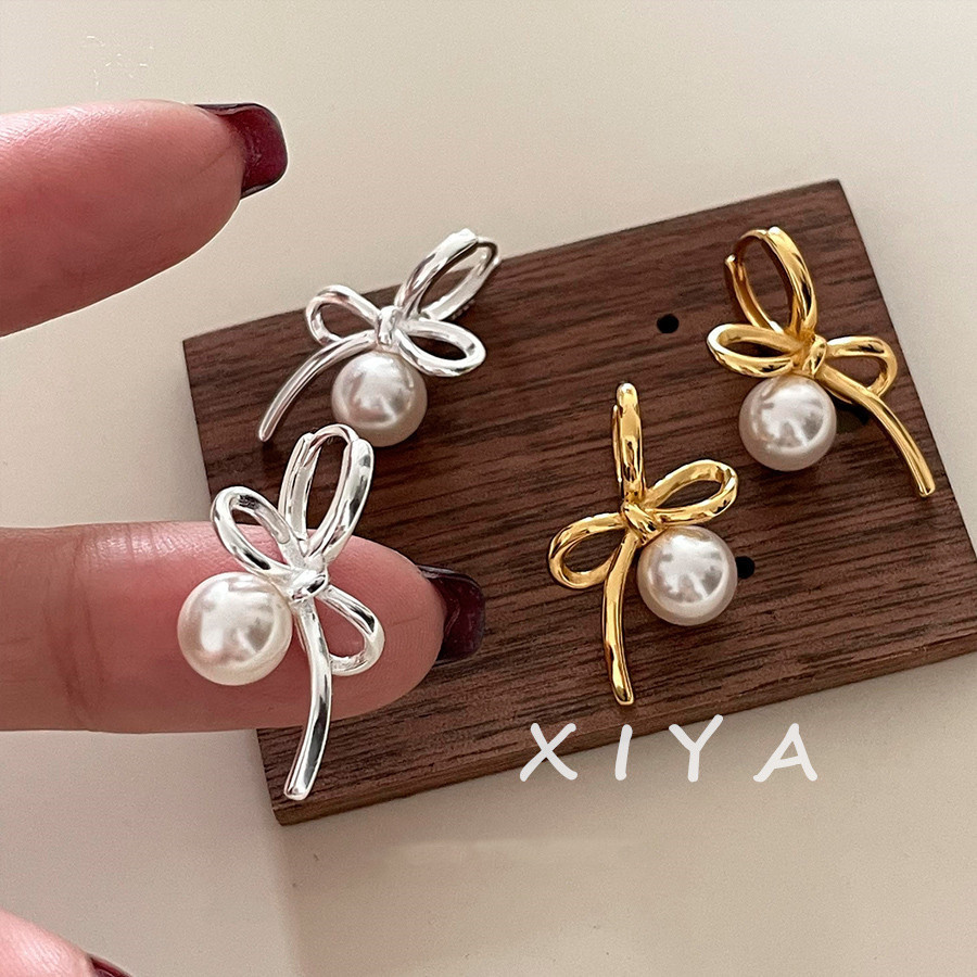 Xiya Ballet สไตล ์ ริบบิ ้ นโบว ์ ต ่ างหูมุกหวาน Elegant Classy ต ่ างหูมุก