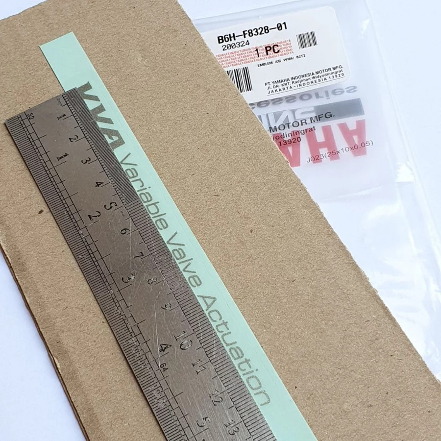 TRB Original Yamaha B6H-F8328-01 Emblem VVA Nmax 2020 สีขาว / B6H-F8328-01 FSX HP Original YGP