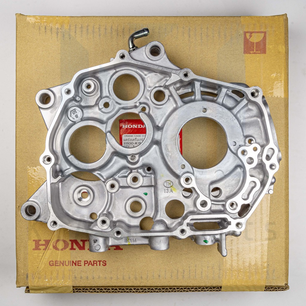 แคร้งเครื่องยนต์ด้านขวา,เรือนเครื่องยนต์ด้านขวา เวฟ110i 2021,เวฟ125i 2023 แท้ศูนย์ (11100-K1M-T01)