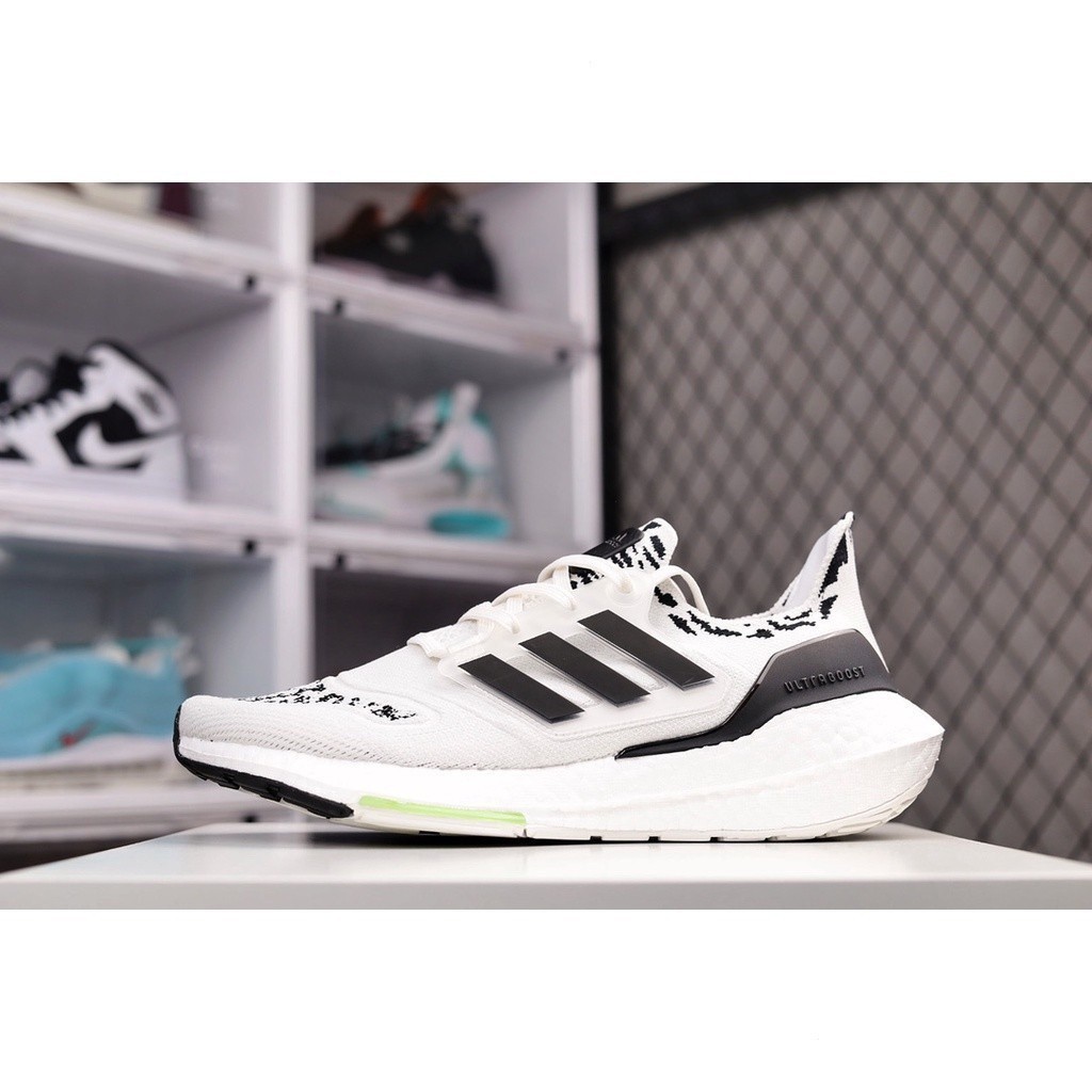 Adidas Ad Ultra Boost 22 "Made With Nature" LR Platform Soft Sole รองเท้าวิ่ง รองเท้ากีฬา รองเท้าวิ่งจ๊อกกิ้ง ใส่สบาย ส่งเร็ว