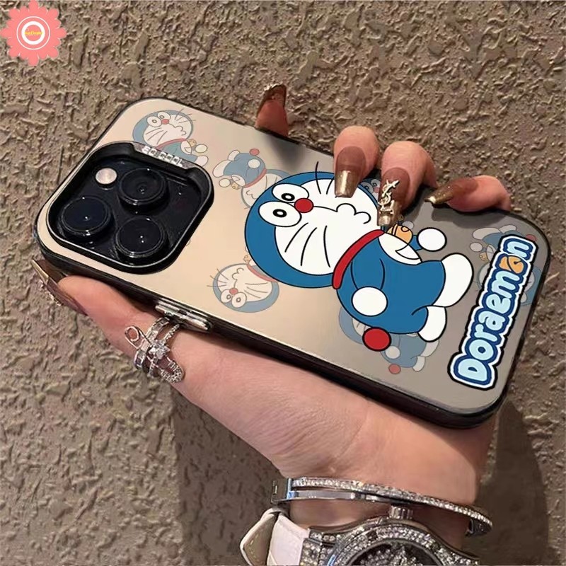 เคสโทรศัพท์มือถือชุบโลหะ แบบนิ่ม ลายการ์ตูนโดราเอมอน สําหรับ ไอโฟน 7Plus 15 11 12 14 13 Pro Max XR 7 15 8 14 Plus X XS Max SE 2020
