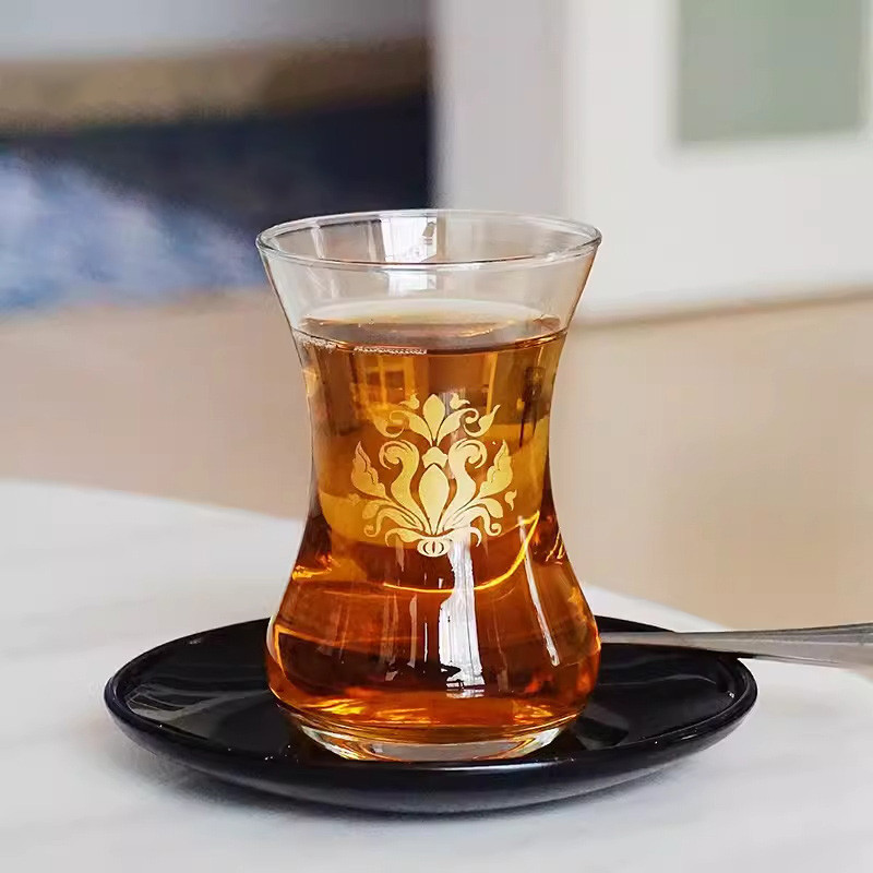 ชุดถ้วยกาแฟตุรกี ปิดทอง ทิวลิป ถ้วยแก้วและแก้ว/จานรองเซรามิกถ้วยชาสีดําชุดน้ําชายามบ่ายโรแมนติก