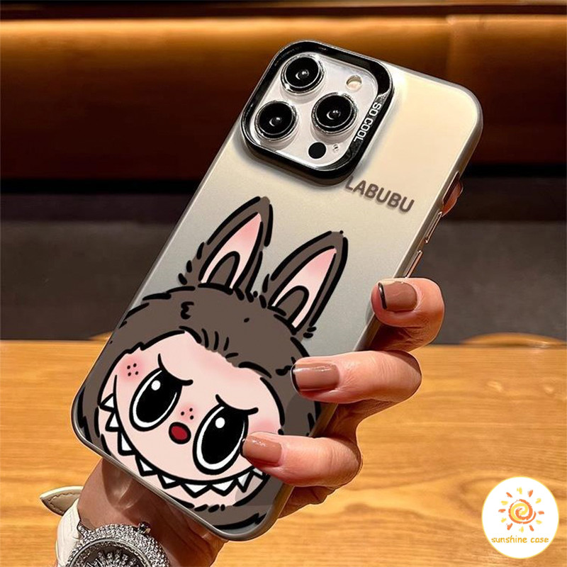 เคสโทรศัพท์มือถือโลหะลายการ์ตูน Labubu ไอโฟน11 For iPhone12 13 14 15 Pro MAX X XS 7 8Plus SE2020 เคสโทรศัพท์