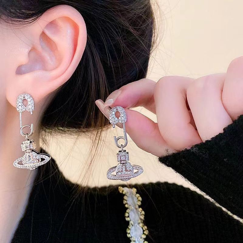Pins Saturn Earrings Micro Set with Zircon Stone Unique and High Quality Earrings Cold Wind Planet Paper Clips Earrings for Women