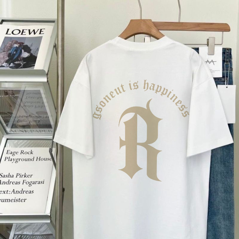Basiใหม่ เสื้อยืดแฟชั่นพิมพ์ลายการ์ตูนหมี R คอกลม ทรงหลวม ผ้าฝ้ายไม่ย้วย Unisex