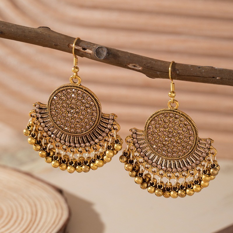 Brincos ผู้หญิง Bohemian พู่ Bells Rhinestones ต่างหู Retro ชาติพันธุ์ส่วนบุคคลอารมณ์ต่างหูโลหะผสมอินเดีย Jewelrey