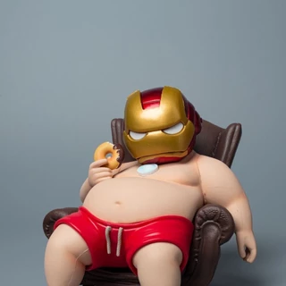 💥 จัดส่งจากประเทศไทย 💥Iron Man Fat Otaku Series Avengers Kawaii Action Figure รุ่น Q ตุ๊กตาของขวัญเด็กตกแต่งรถเครื่องประดับของเล่นคอลเลกชันบ้านเค้กตกแต่งแบบไดนามิก