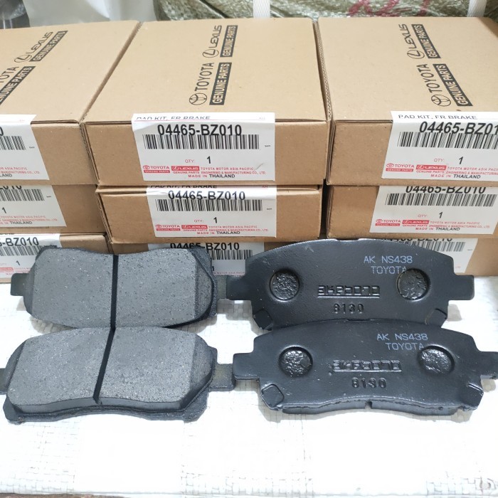 ผ้าเบรคหน้า Toyota Avanza Daihatsu Xenia Suzuki apv AKEBONO gres