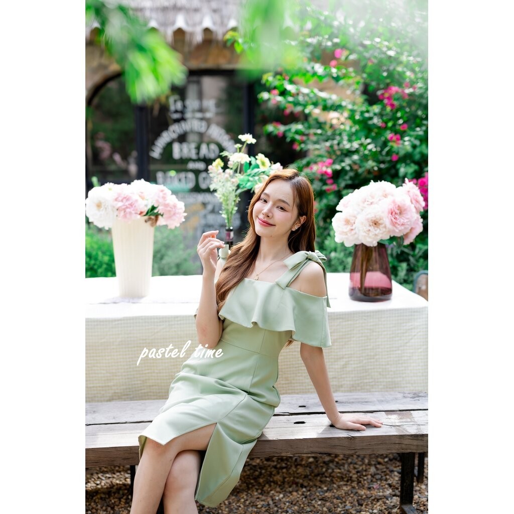 Kristen off-shoulder dress : สีเขียวมัทฉะ [Made by Pastel Time] - รูปที่ 4