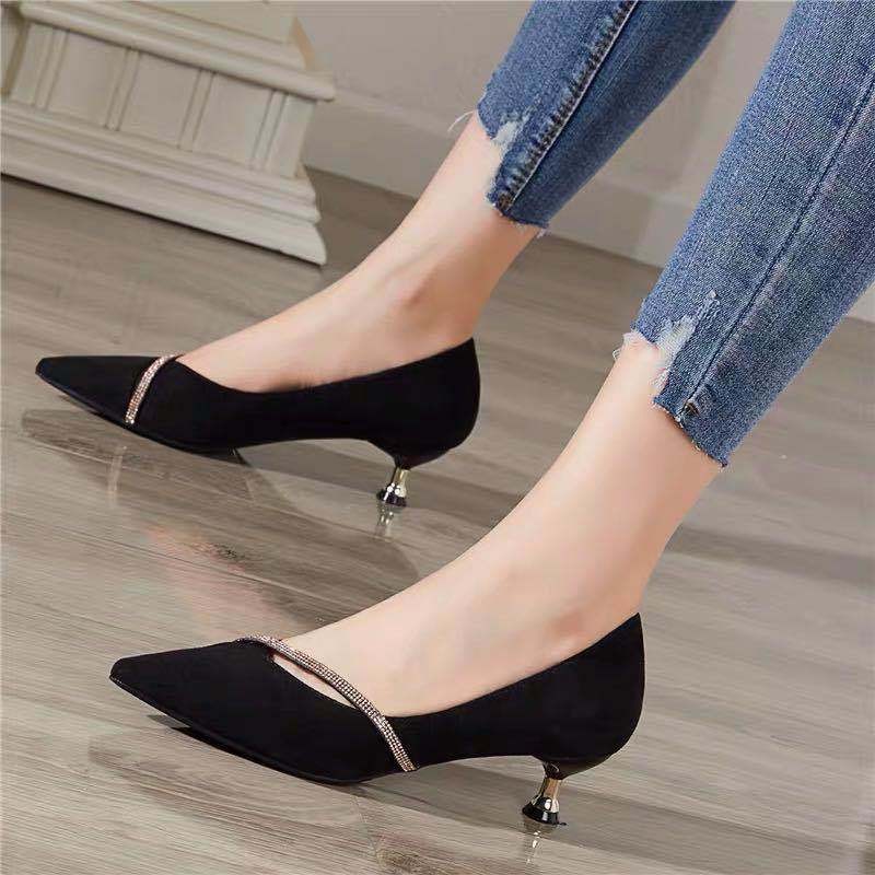 Chanel สไตล์รองเท้าส้นสูงรองเท้าส้นสูงรองเท้าส้นสูง 3 ซม.Stiletto สไตล์ฝรั่งเศสชี้นิ้วเท้าส้นต่ํานัก