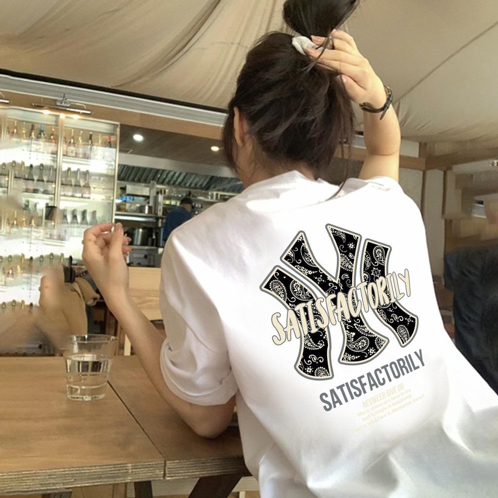 【My-T】📦เสื้อเท่ๆ ดำshirt ผ้าcottonเสื้อยืด oversizeสตรีทแฟชั่น คอกลม ลาย "SATISFACTORIL"ส่งจากไทย【COD】