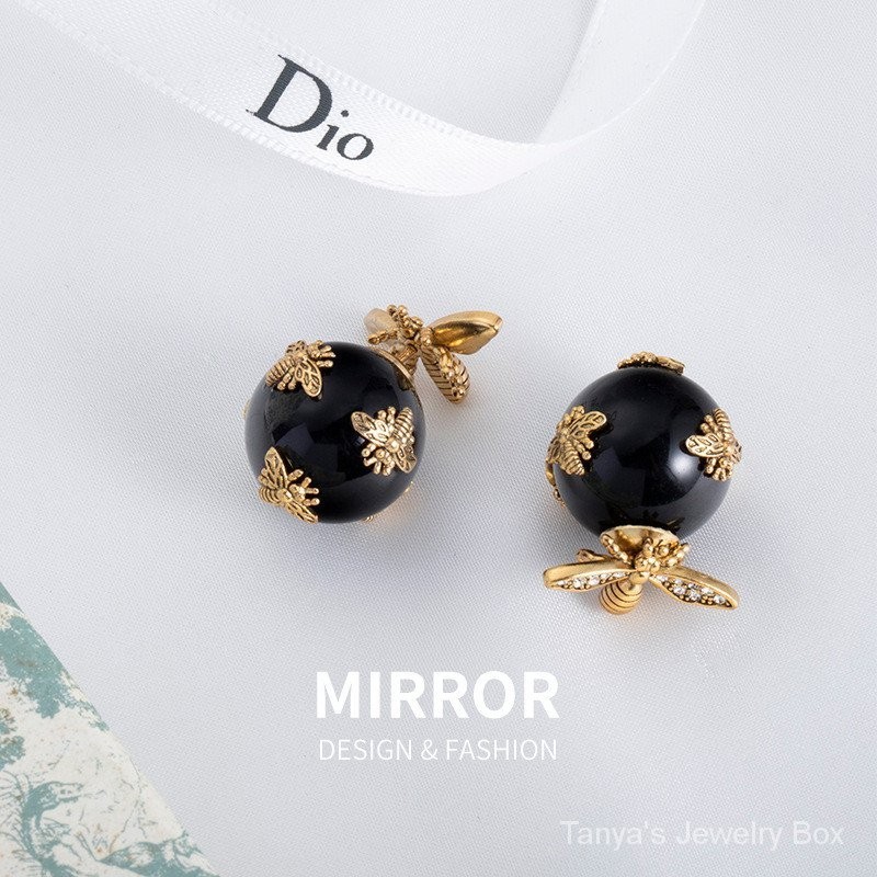 0517-HFDD[24Hourly Shipment]DBrand New Retro Black Pearl Bee Front and Rear Dual-Wear Stud Earrings European and American Star Style Graceful Personality High Sense