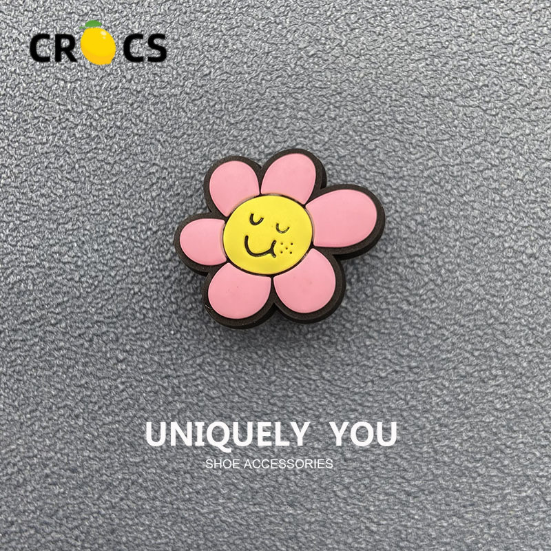 ใหม่ crocs ดอกไม้ขนาดเล็ก Series Hole รองเท้าดอกไม้รองเท้าหัวเข็มขัด Carlo Chi อุปกรณ์ตกแต่งที่ถอดออกได้ DIY ตกแต่งรองเท้า