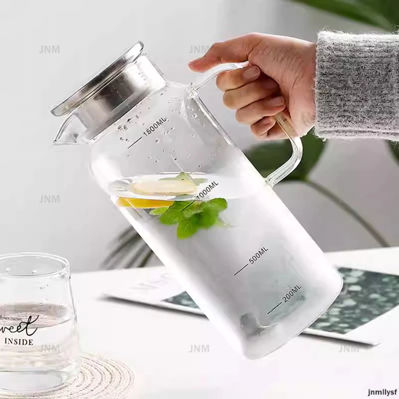 Nordic 1.5L/2L เหยือกน้ําแก้วทนความร้อนกาน้ําชาแก้วใสกาต้มน้ําน้ําผลไม้บ้านเหยือกเหยือกพร้อมขนาด