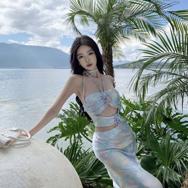 ชุดเดรสยาวคอวีลายดอกกุหลาบแบบเซ็กซี่ไม่มีสาย 67N4