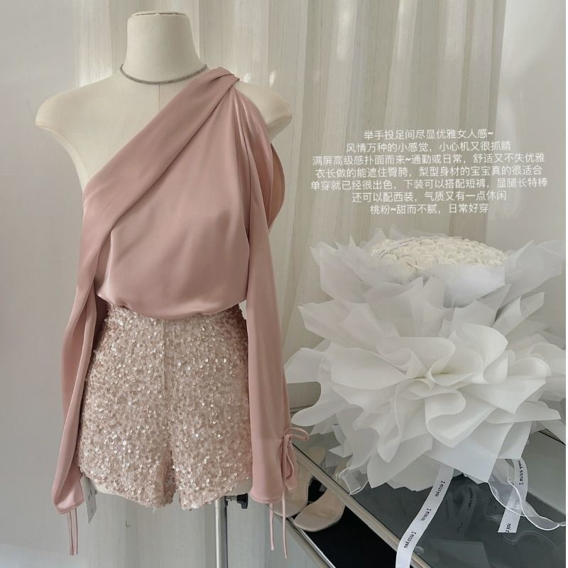 เสื้อเชิ้ตแขนยาว เปิดไหล่ ผ้าซาตินบริสุทธิ์ ระดับไฮเอนด์ สีชมพู สไตล์ฝรั่งเศส เหมาะกับฤดูใบไม้ร่วง สําหรับผู้หญิง 54IX