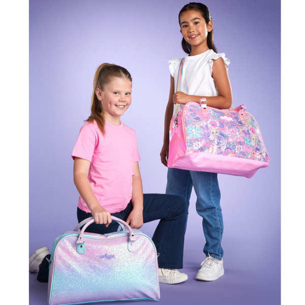 กระเป๋า smiggle backpack กระเป๋าท่องเที่ยวออสเตรเลีย smiggle กระเป๋าเดินทางขนาดใหญ่สำหรับนักเรียนประถมและมัธยมต้นกระเป๋าสะพายข้างความจุขนาดใหญ่