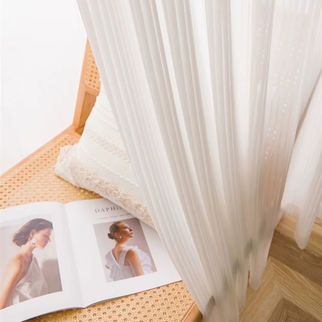 แนะนำ ผ้าม่าน ผ้าม่านสีขาว Venezia ห่วงตาไก่ โปร่งแสง กรองแสง ตกแต่งประตู หน้าต่าง สไตล์ญี่ปุ่น Minimal พร้อมส่ง ราคาพิเศษ มีเก็บเงินปลายทาง