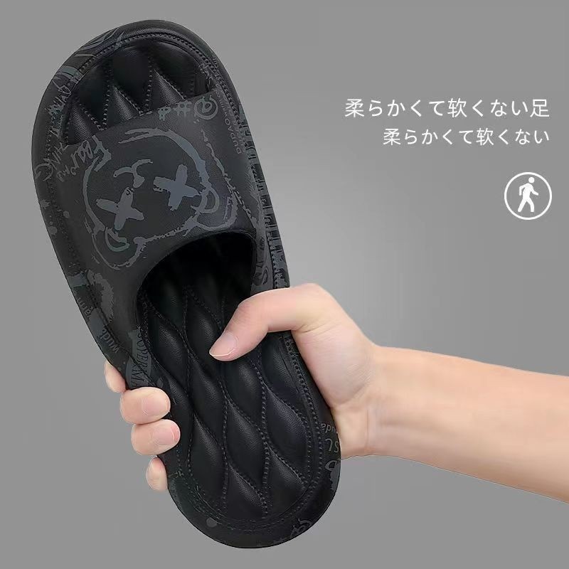 พร้อมส่ง🚚รองเท้าแตะ36-44ชาย แฟชั่น กันลื่น ใส่ในบ้าน ใส่ออกไป แบบสวม สีสวย ฤดูร้อน รองเท้านุ่ม A-026