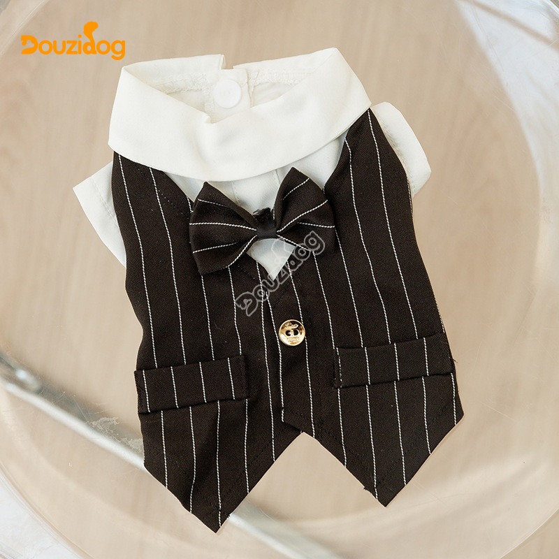 สัตว์เลี้ยงฤดูใบไม้ผลิฤดูร้อนสไตล์อังกฤษสุภาพบุรุษผูกโบว์สูทเสื้อผูกโบว์สูทตุ๊กตาแมวเสื้อผ้าสุนัข