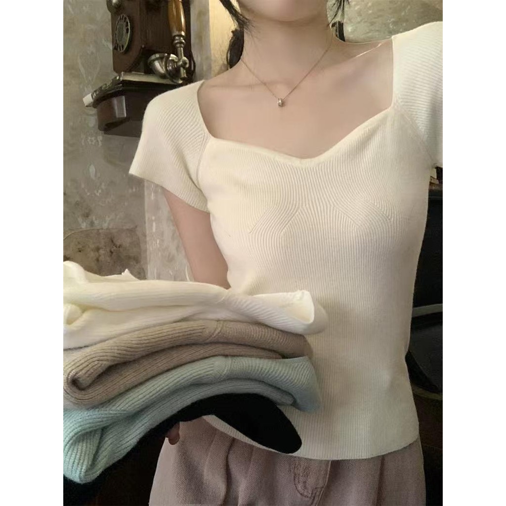 เสื้อไหมพรมแขนสั้น เสื้อผ้าแฟชั่นผู้หญิง เสื้อยืด คอวีสีพื้น สไตล์เกาหลี 5สี พร้อมส่ง#R17