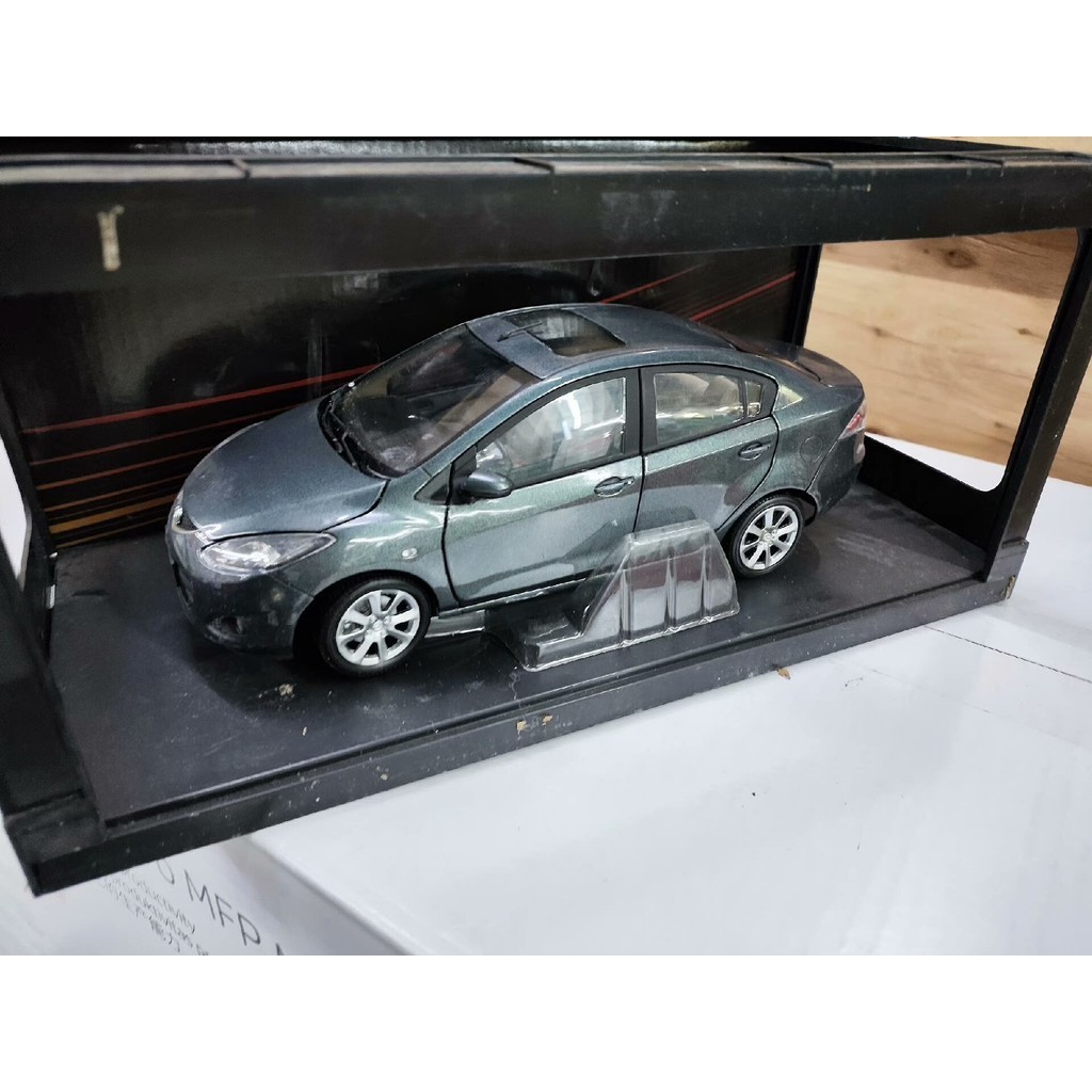 1/18 Original Factory Out of Print Rare Mazda 2 Jinxiang Sancang Car Model