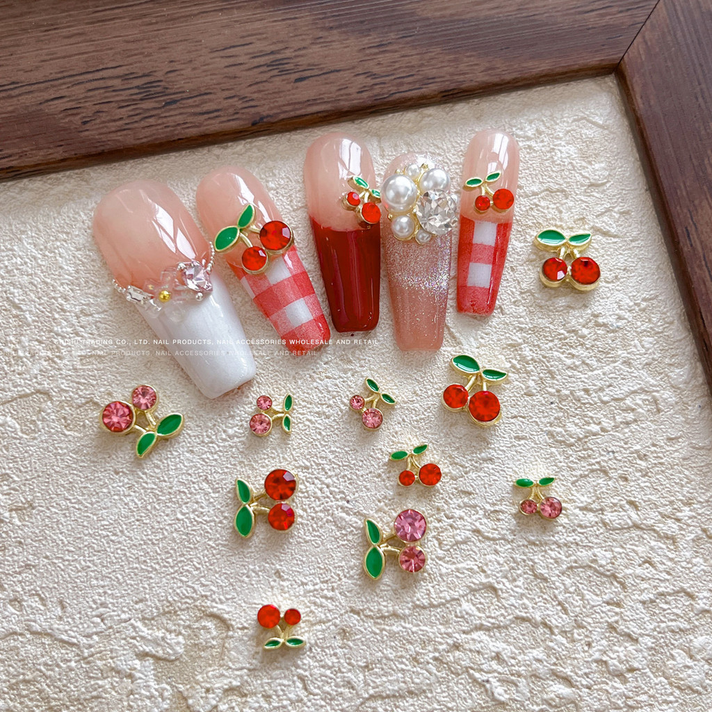 5ชิ้นร้อนขายเชอร์รี่โลหะผสมเพชร-เรียงราย เล็บเครื่องประดับน่ารักสดผลไม้สามมิติซูเปอร์กระพริบเล็บเพชรตกแต่ง