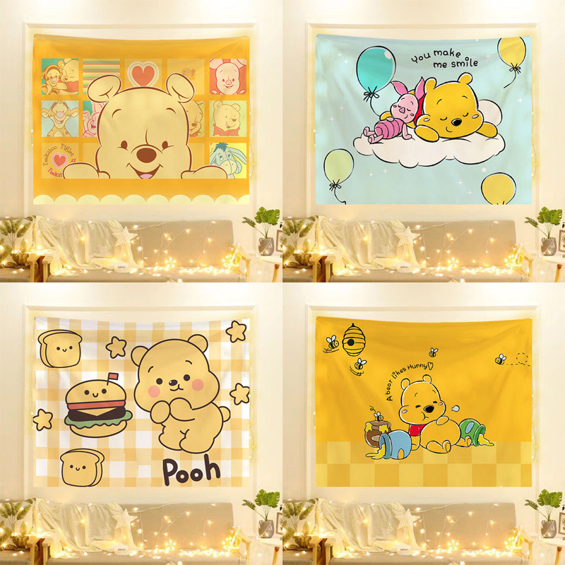 ผ้าติดผนัง แขวนผนัง มินิมอล ins การ์ตูนหมีสีเหลือง 02 แต่งห้อง กั้นห้อง ร้านกาแฟ ป้ายผ้า ธงแต่งห้อง