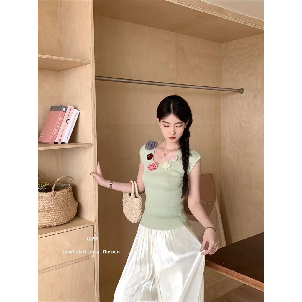 ชุดเสื้อกั๊กถักดอกไม้สามมิติสำหรับผู้หญิง ฤดูร้อน คอเหลี่ยม ทรงเข้ารูป สีพื้น ทอลายตาราง MCB3 HEKI