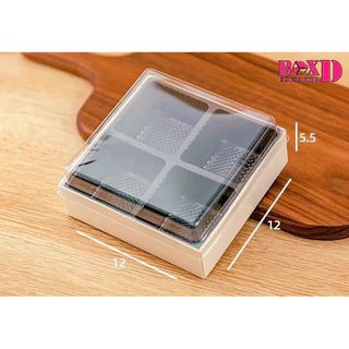 กล่องกระดาษแข็งขึ้นรูป สีขาว 4ช่องพลาสติกฐานสีดำฝาใส มี3ขนาด 18-14-12 ซม. แพค10ชุด AA27