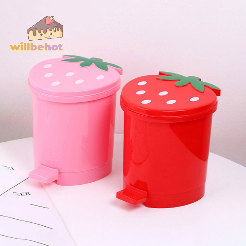 [WillbehotT] ถังขยะพลาสติก ลายสตรอเบอร์รี่น่ารัก ขนาดเล็ก พร้อมฝาปิด ใช้ซ้ําได้ แบบพกพา สําหรับบ้าน 1 ชิ้น