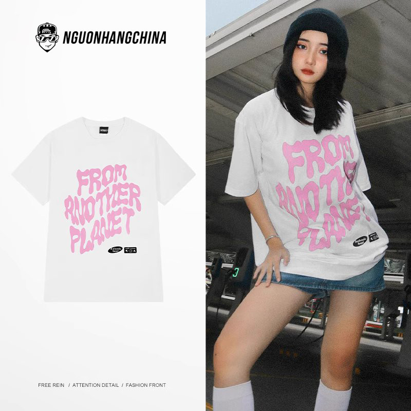 เสื้อยืดแขนสั้น Nelly Heybig - จาก Another Planet