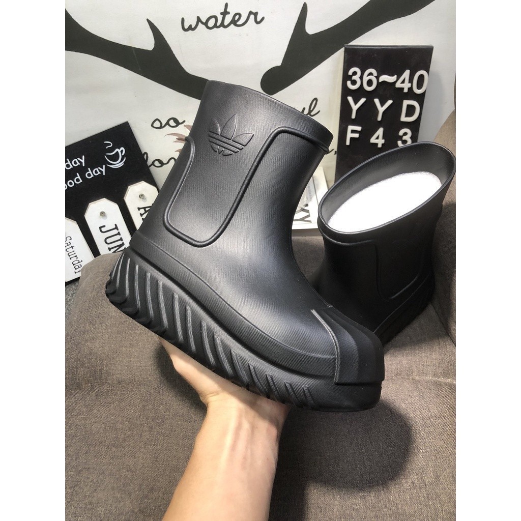 Adidas adifom sst High-Top Ankle Boots บ ้ าน