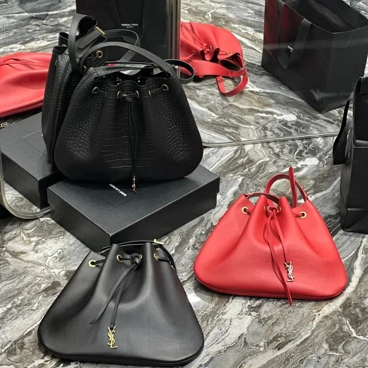 Ysl/saint Laurent Strap Hobo bag Full Leather Drawstring bag Shoulder bag Crossbody bag Female bag 3 Colors 697941