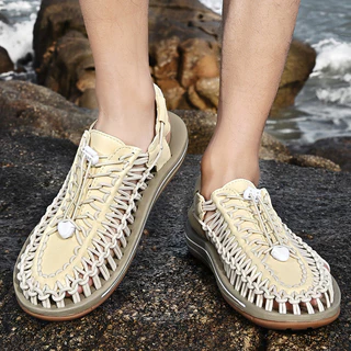 【🚀 1-2 วันรับสินค้าเลย】35-44 รองเท้าถัก​เชือก​รัดส้นสไตล์ Keen Sandal รองเท้าเที่ยวชายหาด เดินป่า ทำงาน พื้นนุ่ม