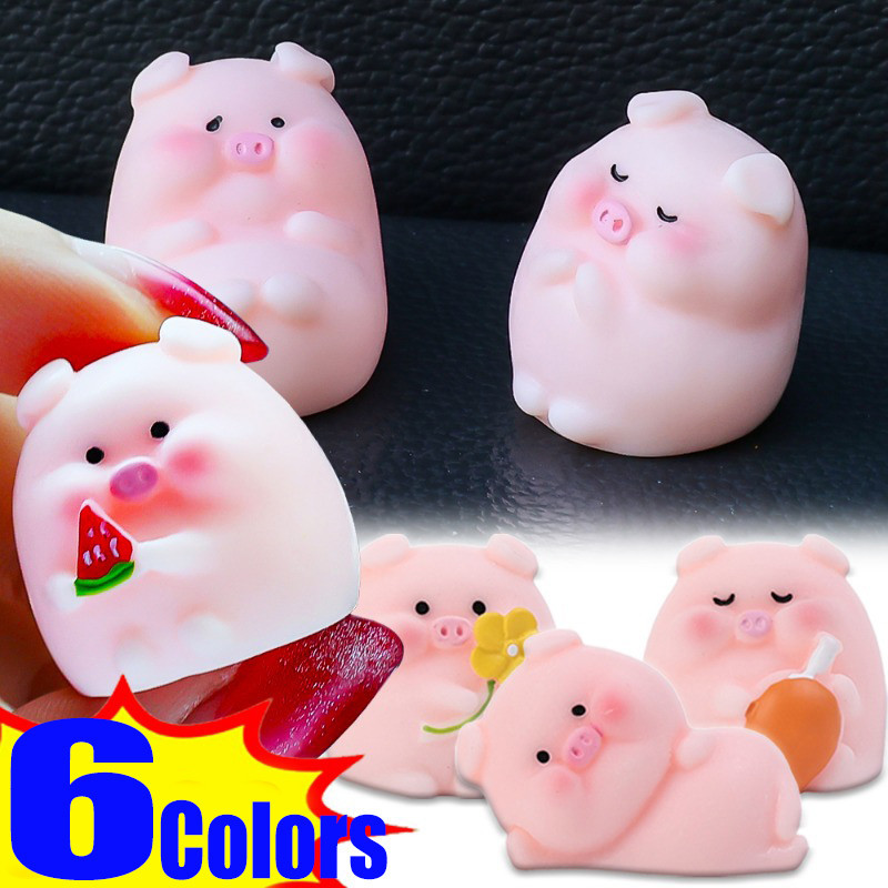 เครื่องประดับรถหมูสีชมพู - ตกแต่งคอนโซลกลางรถ - ของเล่นหมูน้อยน่ารัก - รูปปั้นการ์ตูนสัตว์ - ตุ๊กตาเรซิ่น ทําเอง - รถตกแต่งภายใน
