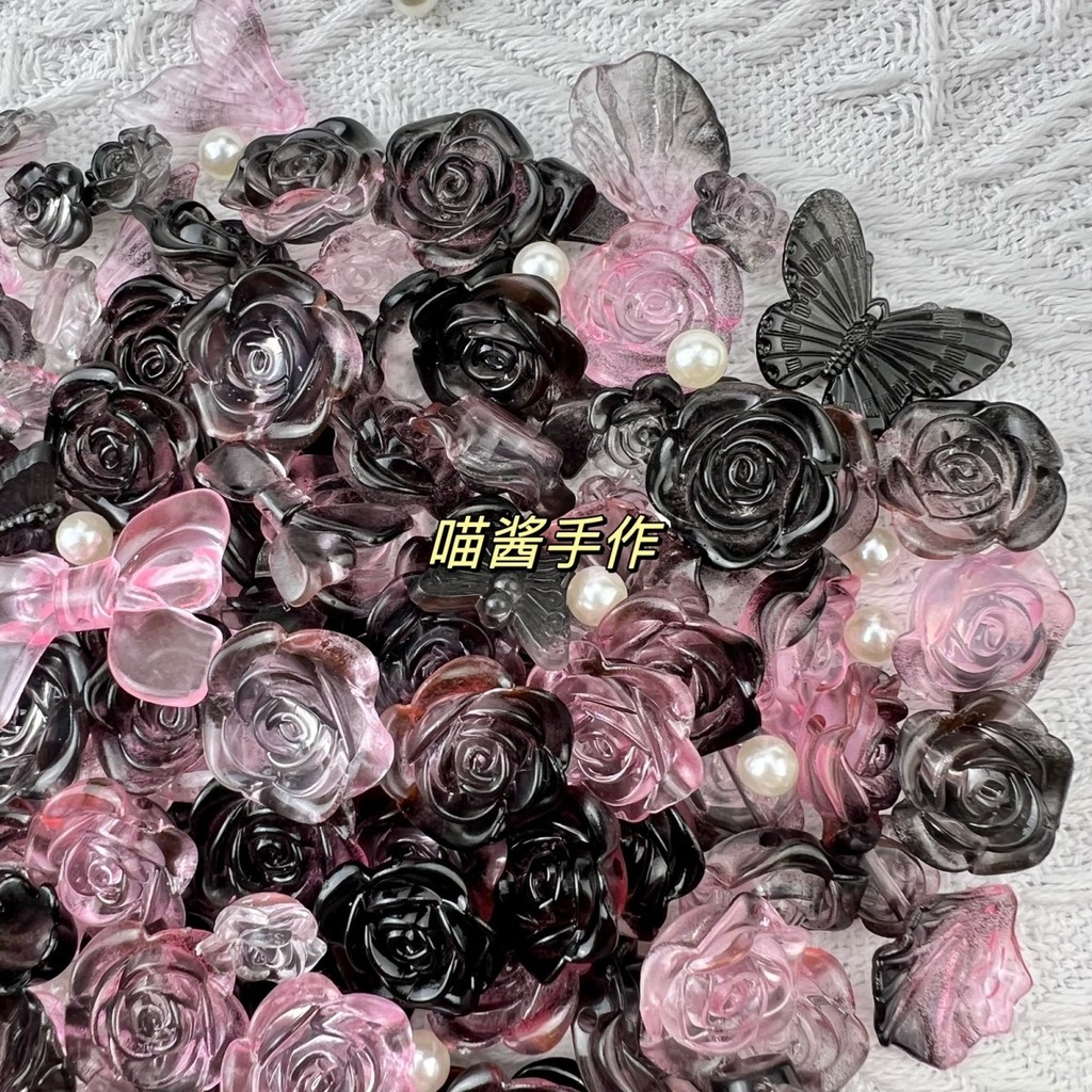 [2423 บทวิจารณ์เชิงบวก] เคสโทรศัพท์ DIY สไตล์ Y2K มิลเลนเนียม สีดำ ชมพู บาร็อค ดอกไม้โปร่งใส กระเป๋าโชคดี กาวครีม